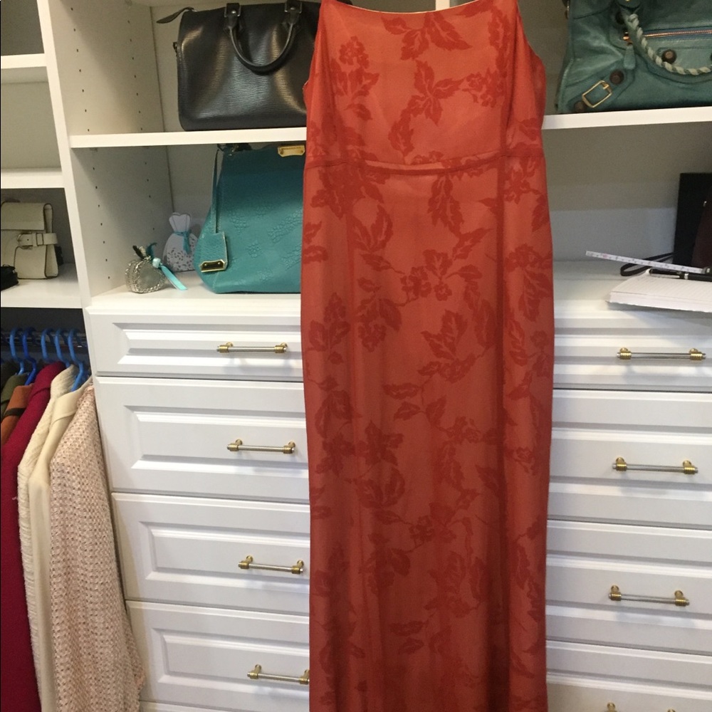 Party dress satin linen&dark orange on top